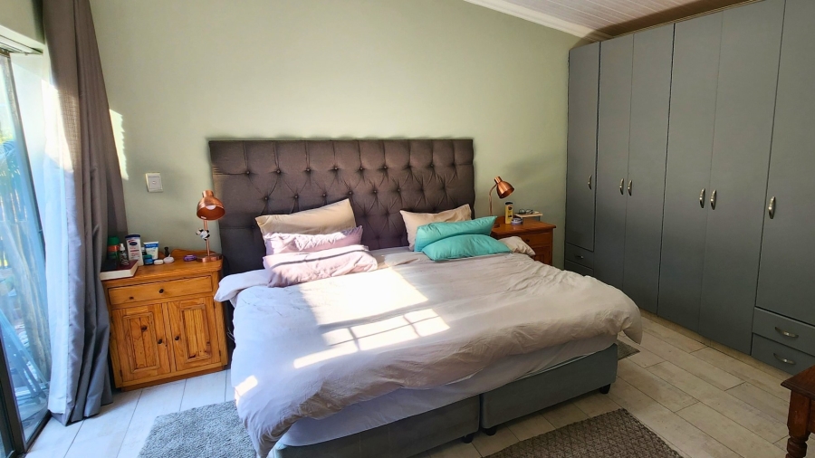 4 Bedroom Property for Sale in Dana Bay Western Cape